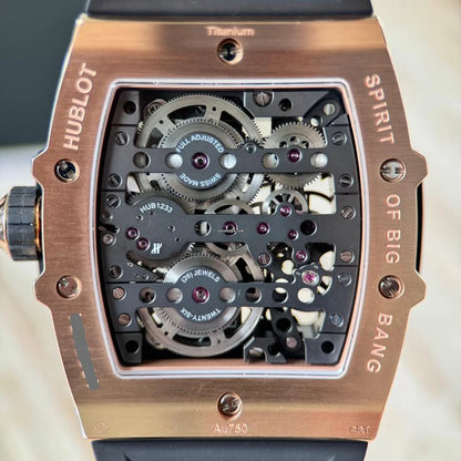 Hublot Spirit of Big Bang Meca-10 King Gold - Full Set - 614.OX.1180.RX Stunning and Immaculate Full Set