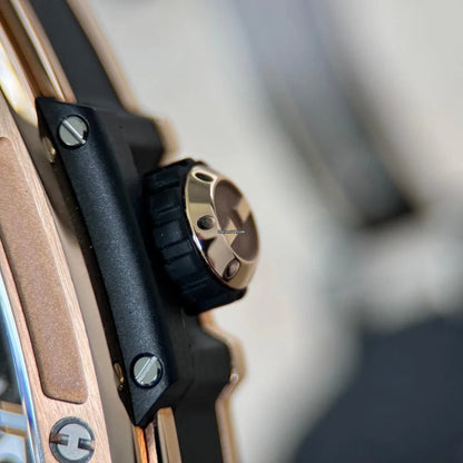 Hublot Spirit of Big Bang Meca-10 King Gold - Full Set - 614.OX.1180.RX Stunning and Immaculate Full Set