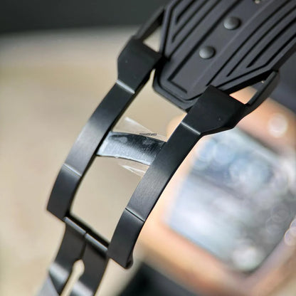 Hublot Spirit of Big Bang Meca-10 King Gold - Full Set - 614.OX.1180.RX Stunning and Immaculate Full Set