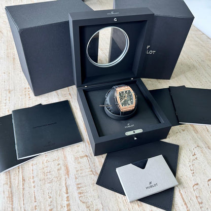 Hublot Spirit of Big Bang Meca-10 King Gold - Full Set - 614.OX.1180.RX Stunning and Immaculate Full Set