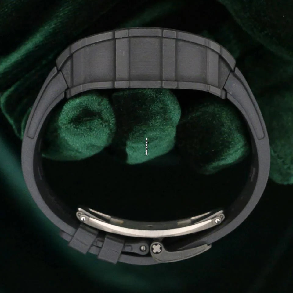 Richard Mille RM 011 MINT FULL SET Carbon Fiber Titanium Flyback Carbon Bezel Skeleton Dial RM11-03