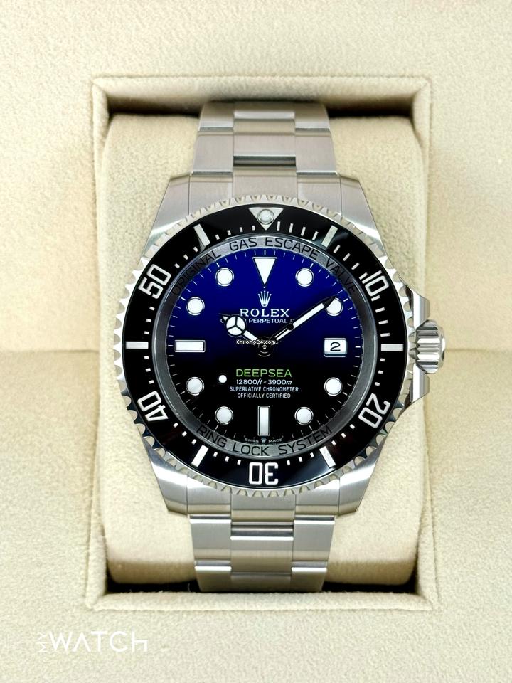 Rolex Sea-Dweller Deepsea NEW 2025 Deepsea "James Cameron" 44mm 136660 Blue Dial (STICKERED) Condition: New | Year of production 2025 | Original box | Original papers